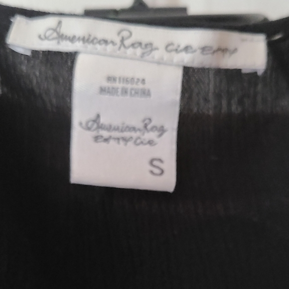 American Rag Tank Top - Picture 4 of 5